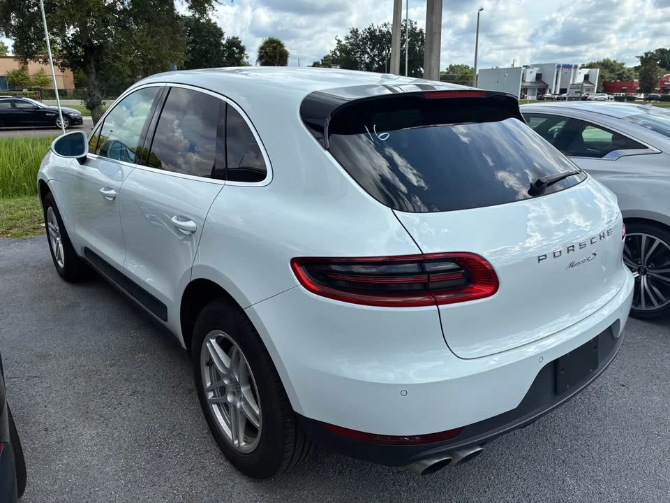 2017 Porsche Macan - Image 3 of 20
