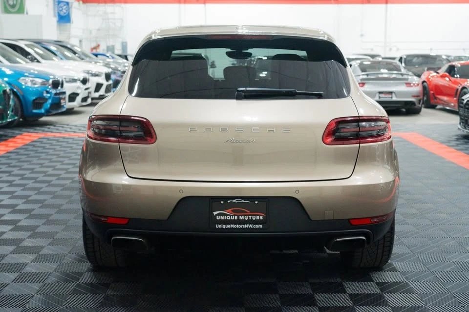2017 Porsche Macan - Image 5 of 20