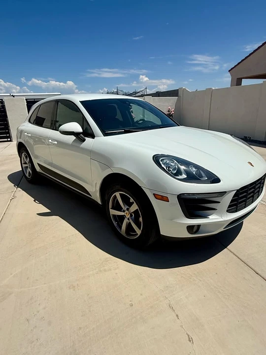 2017 Porsche Macan - Image 3 of 9