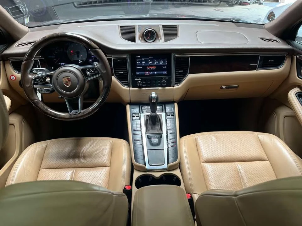 2017 Porsche Macan - Image 20 of 20