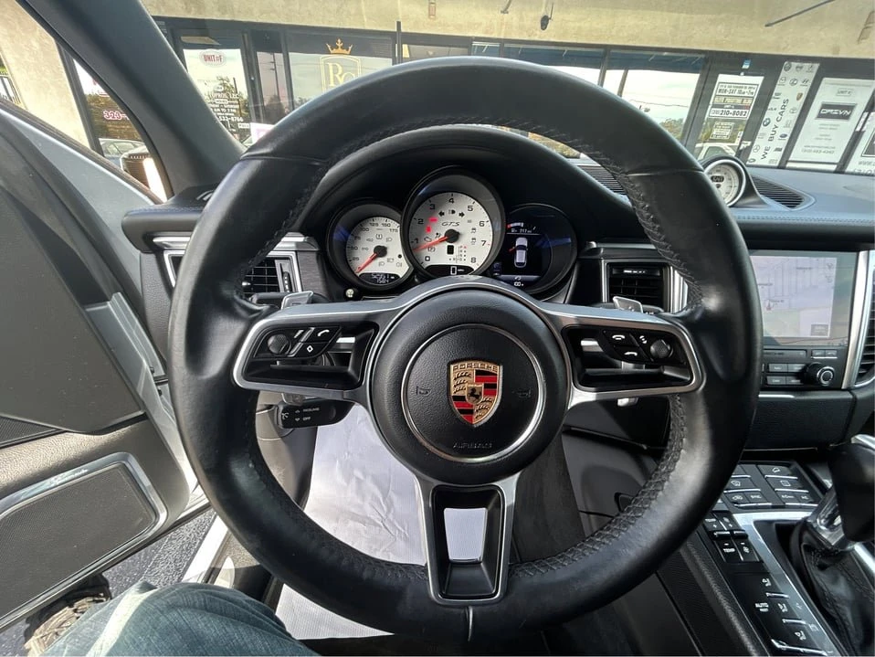 2017 Porsche Macan - Image 20 of 20