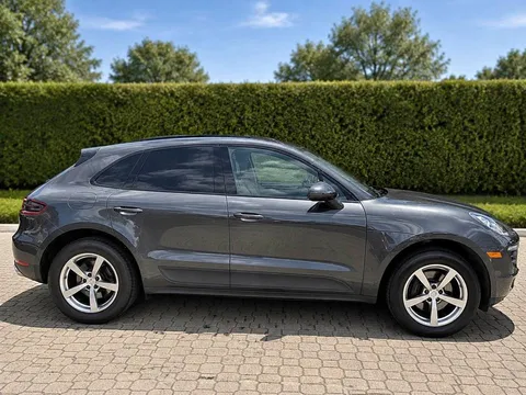 2017 Porsche Macan