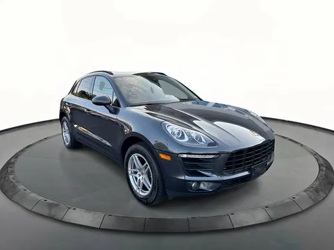 2017 Porsche Macan Macan