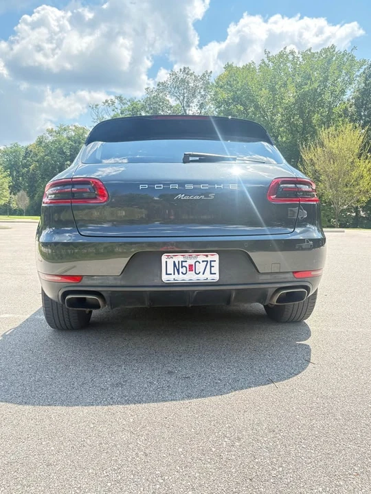 2017 Porsche Macan - Image 7 of 20