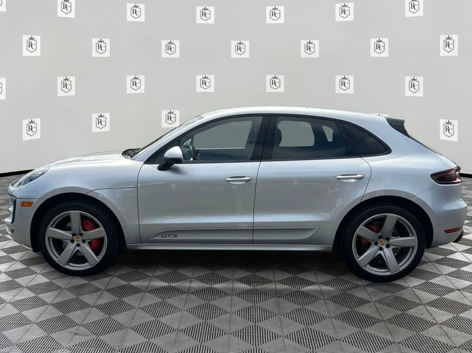 2017 Porsche Macan - Image 8 of 20