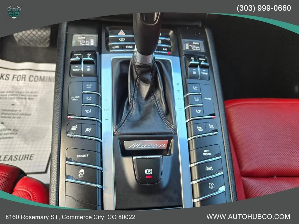 2017 Porsche Macan - Image 19 of 20