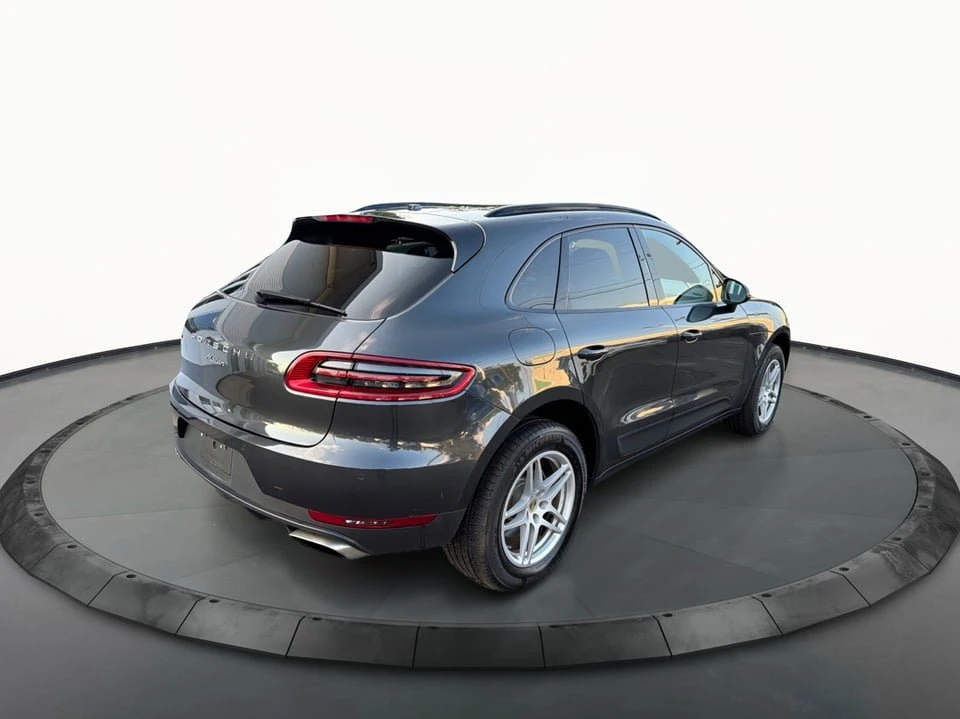 2017 Porsche Macan - Image 3 of 20