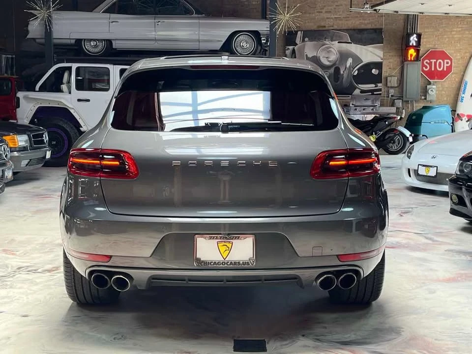 2017 Porsche Macan - Image 8 of 20