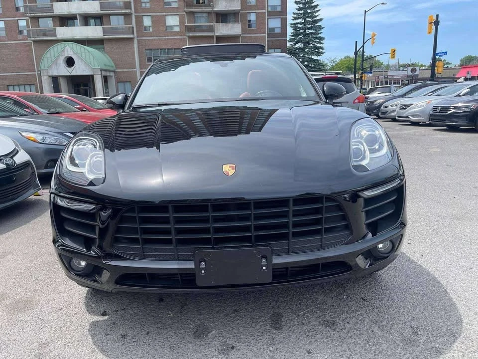 2017 Porsche Macan - Image 11 of 18