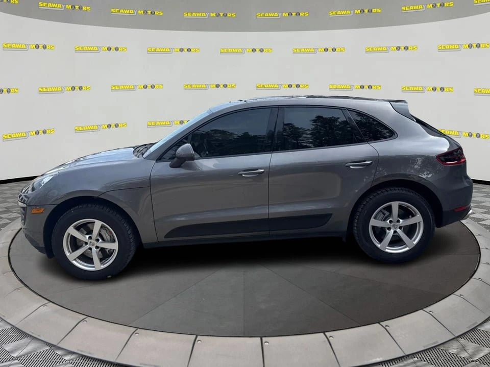 2017 Porsche Macan - Image 6 of 20