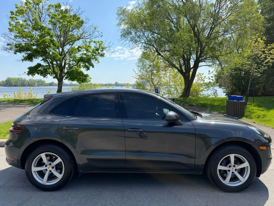 2017 Porsche Macan - Image 4 of 12