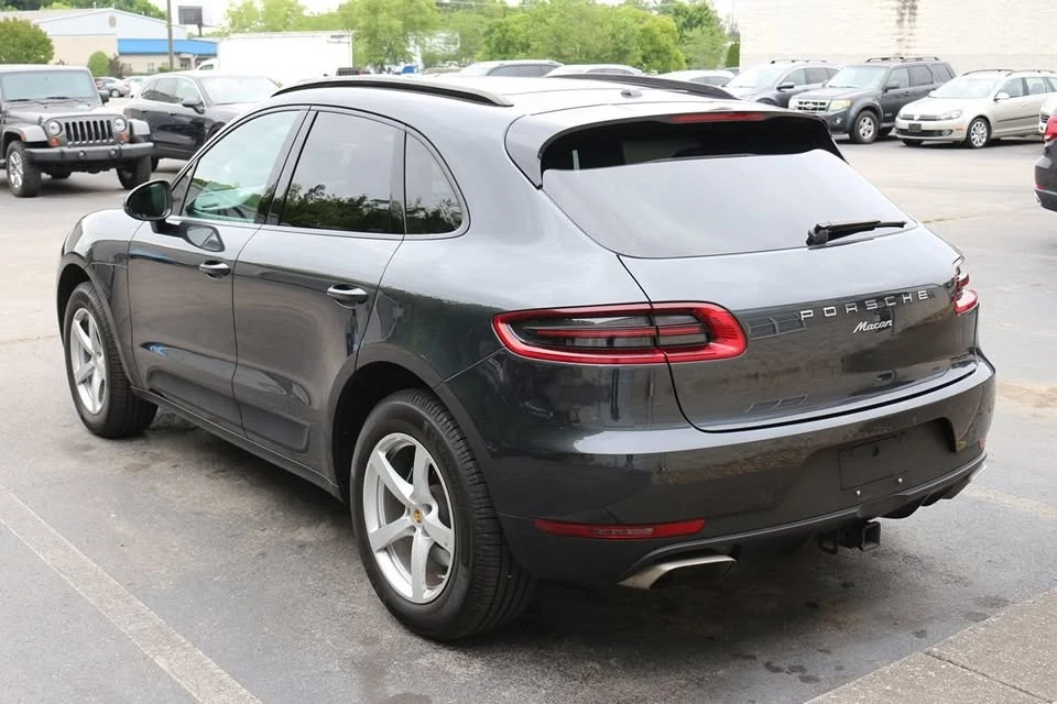 2017 Porsche Macan - Image 5 of 20