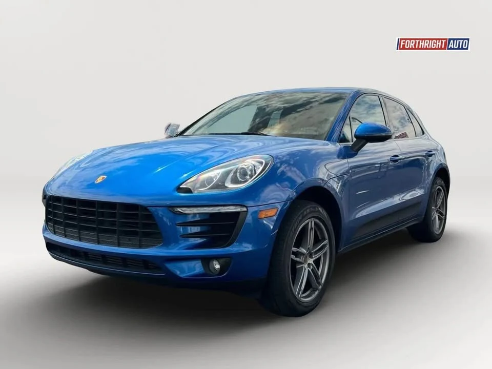2017 Porsche Macan - Image 2 of 8