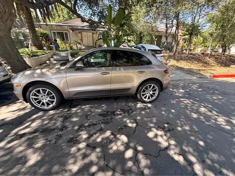 2017 Porsche Macan
