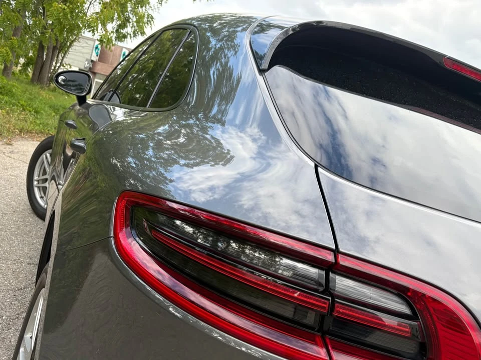 2017 Porsche Macan - Image 8 of 20