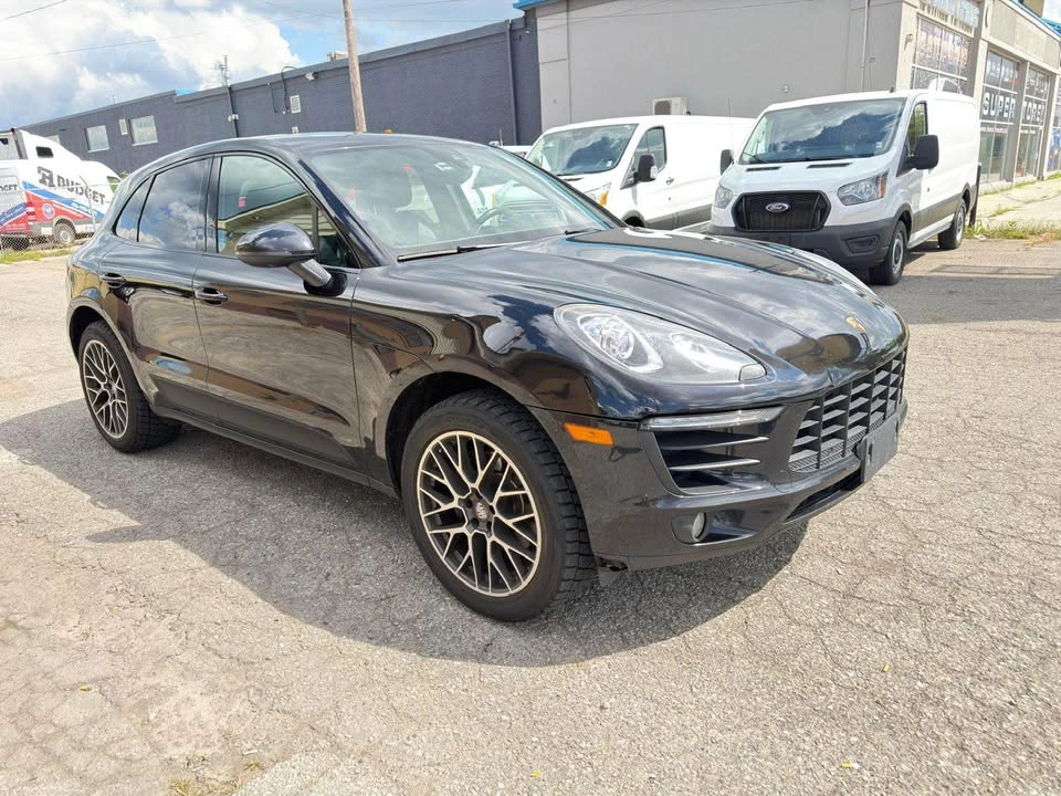 2017 Porsche Macan - Image 3 of 8