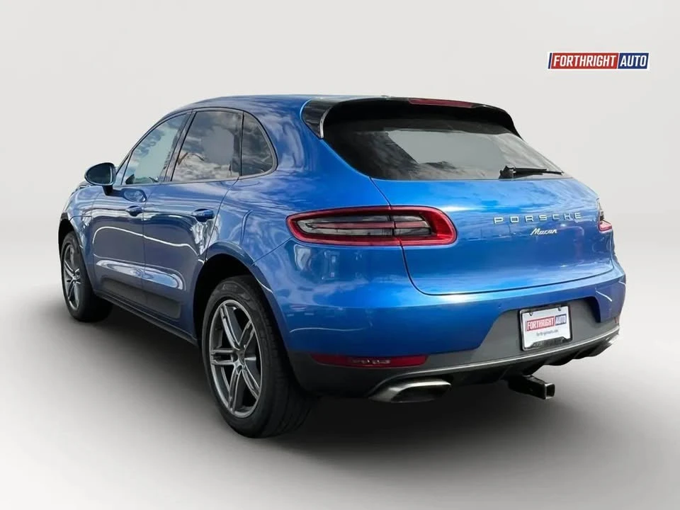 2017 Porsche Macan - Image 3 of 8