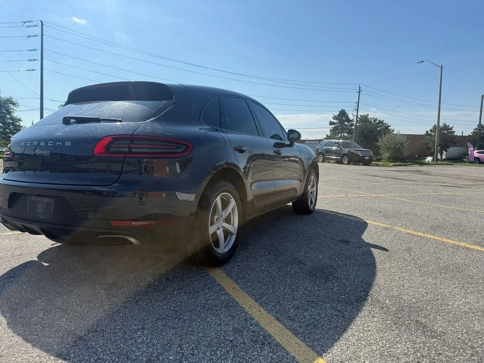 2017 Porsche Macan - Image 4 of 13