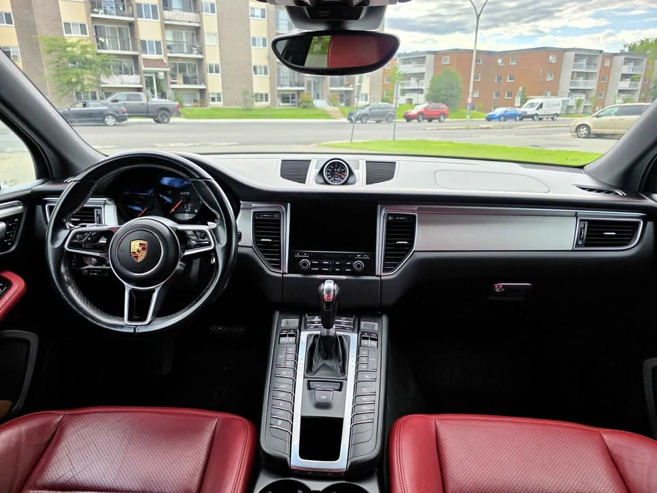 2017 Porsche Macan - Image 11 of 11