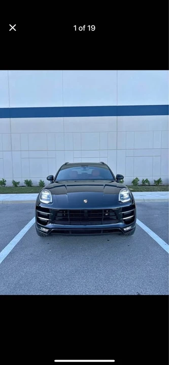 2017 Porsche Macan - Image 2 of 10