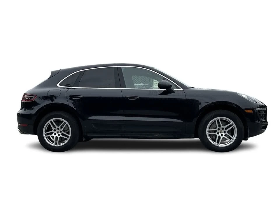 2017 Porsche Macan - Image 16 of 20