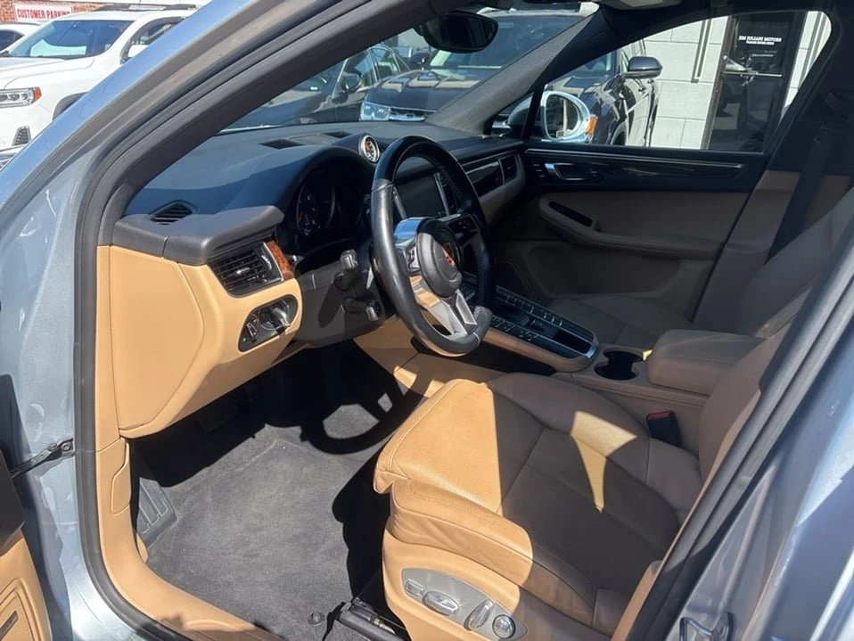 2017 Porsche Macan - Image 6 of 20