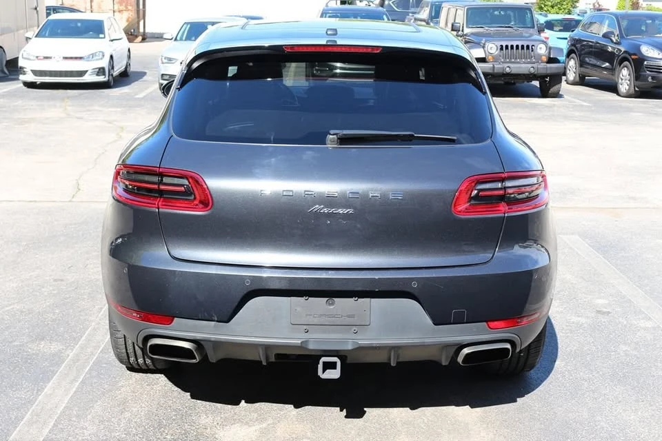 2017 Porsche Macan - Image 6 of 20