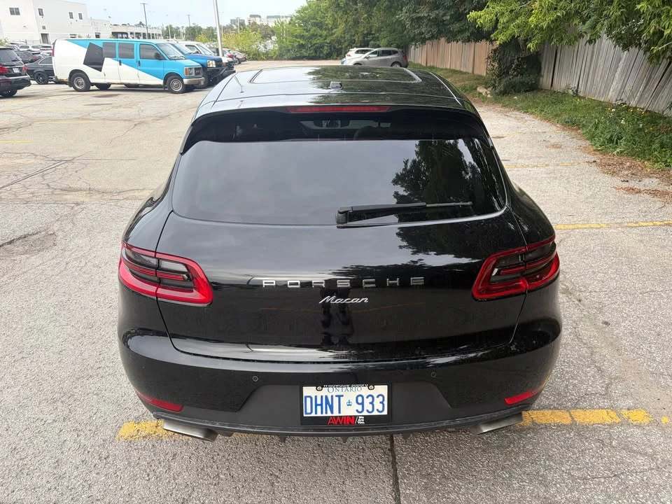 2017 Porsche Macan - Image 4 of 7
