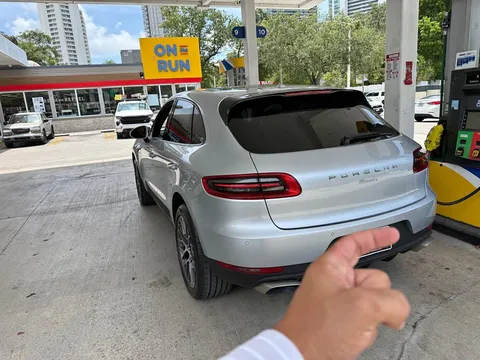 2017 Porsche Macan