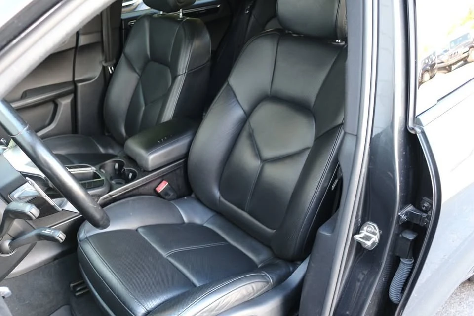 2017 Porsche Macan - Image 11 of 20