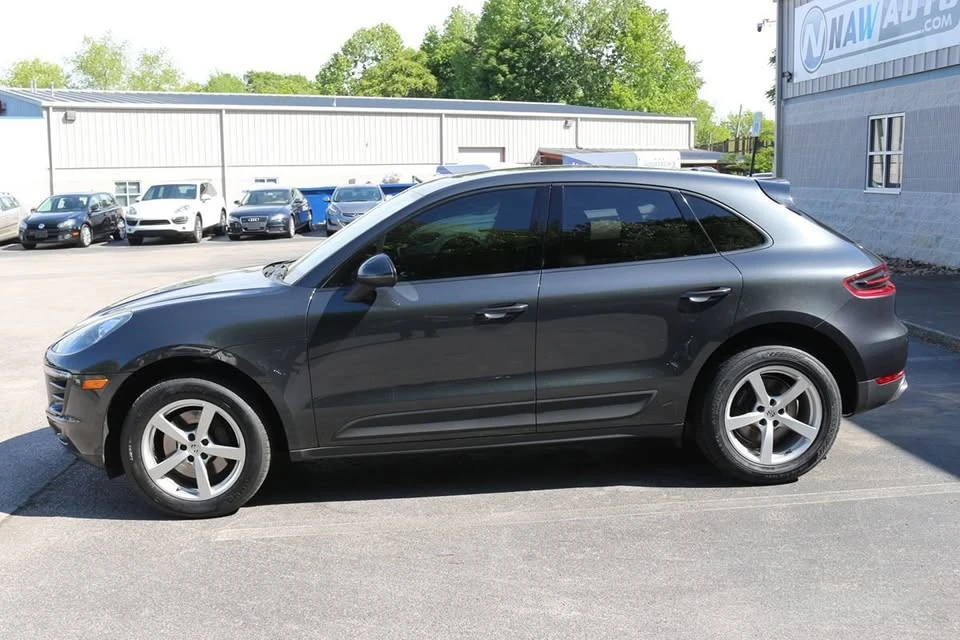2017 Porsche Macan - Image 4 of 20