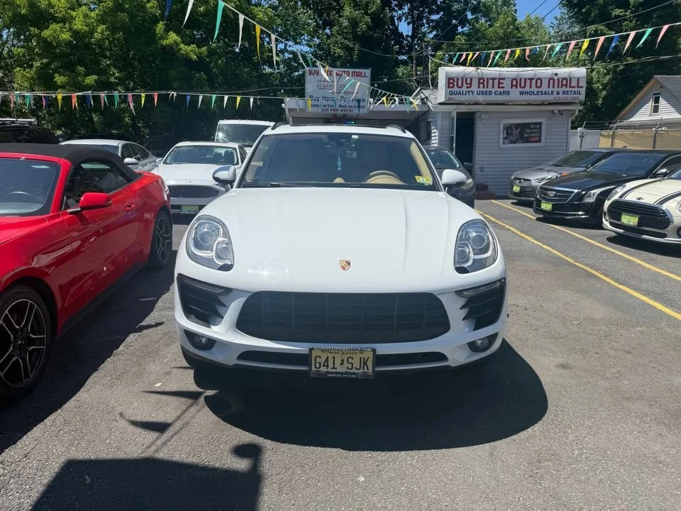2017 Porsche Macan - Image 3 of 18