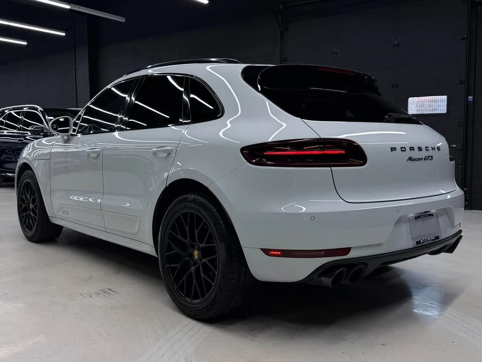 2017 Porsche Macan - Image 5 of 16