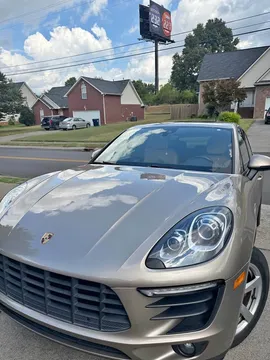 2017 Porsche Macan