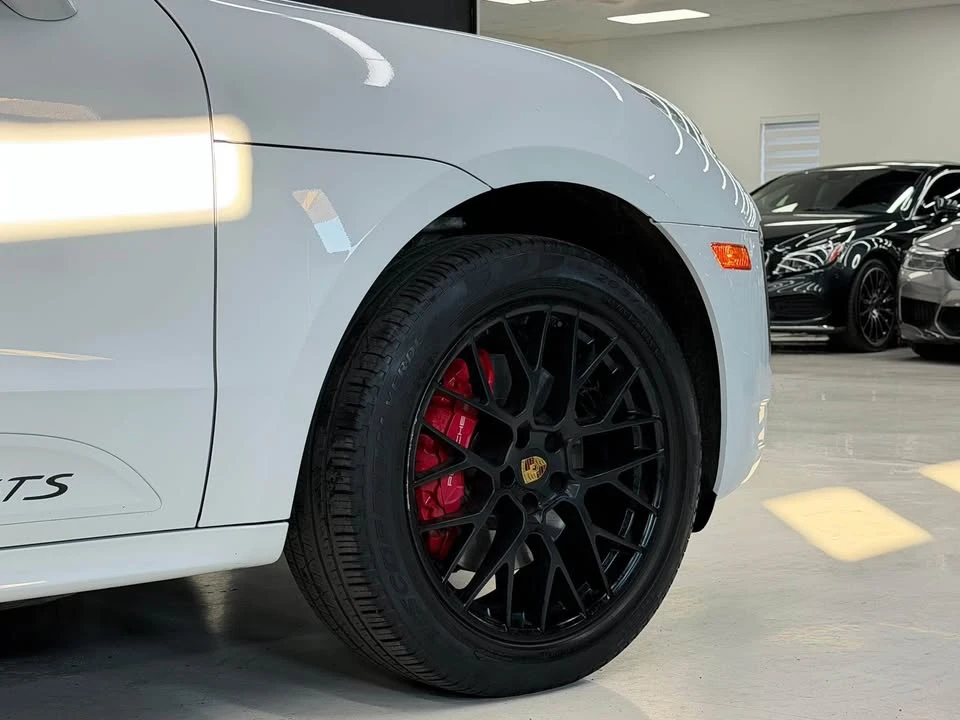 2017 Porsche Macan - Image 3 of 16