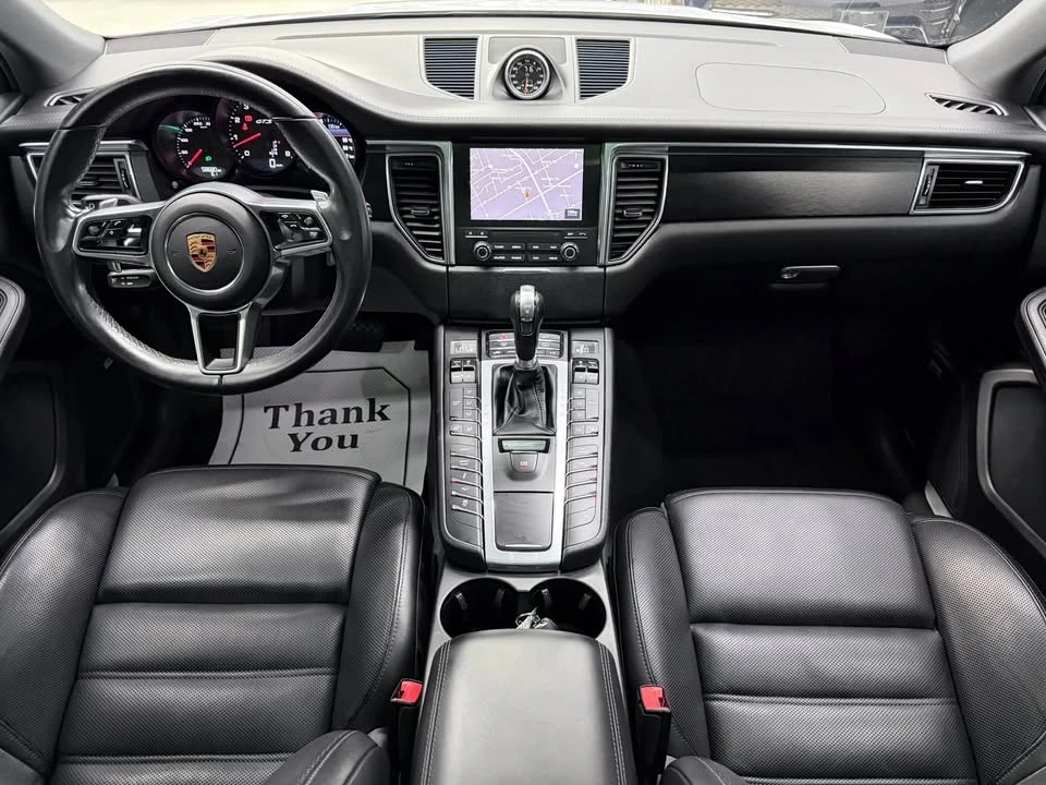 2017 Porsche Macan - Image 7 of 16