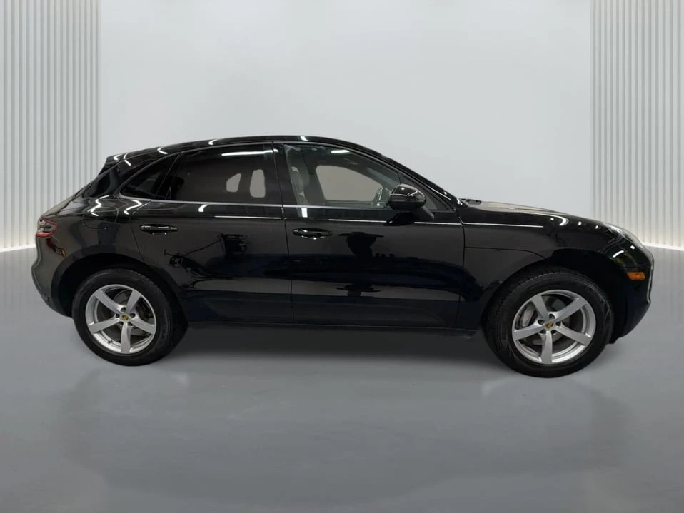 2017 Porsche Macan - Image 6 of 20