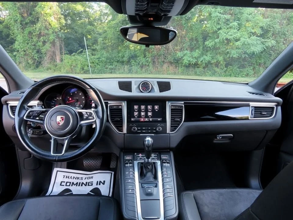 2017 Porsche Macan - Image 6 of 20