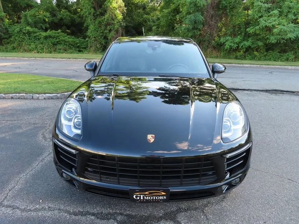 2017 Porsche Macan - Image 2 of 20