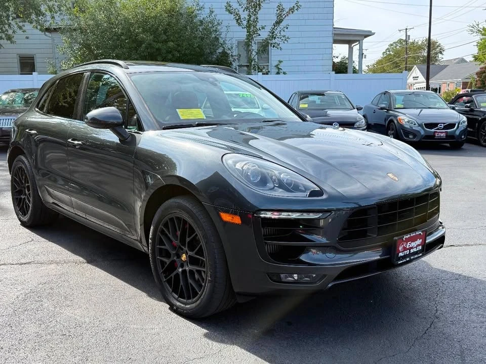 2017 Porsche Macan - Image 5 of 16