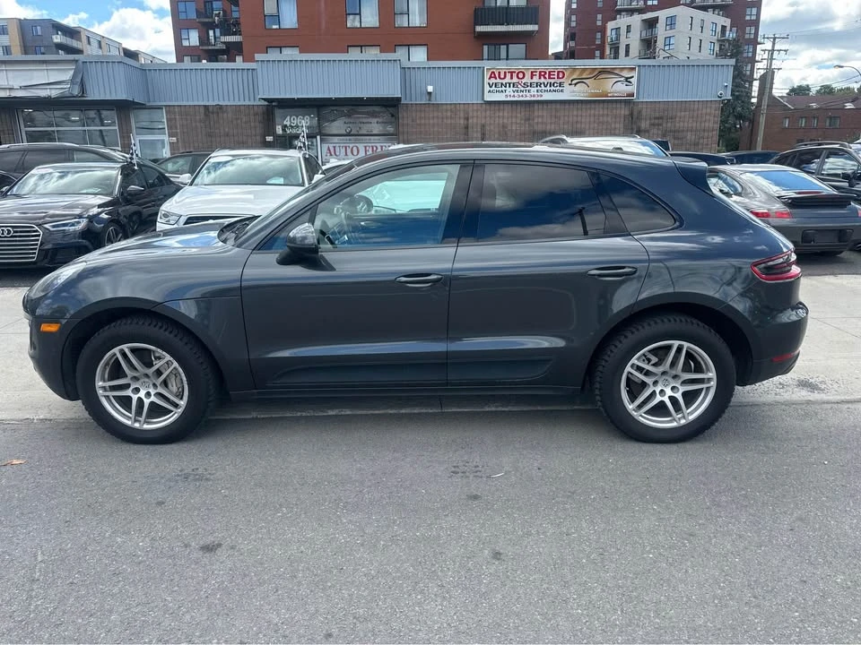 2017 Porsche Macan - Image 2 of 10