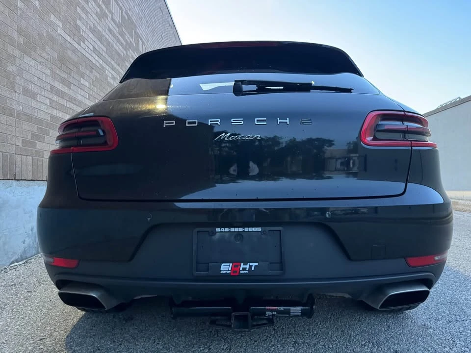 2017 Porsche Macan - Image 9 of 20