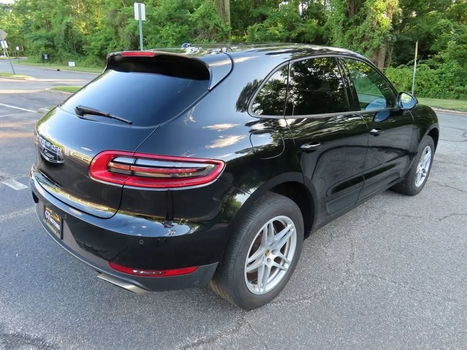 2017 Porsche Macan - Image 14 of 20