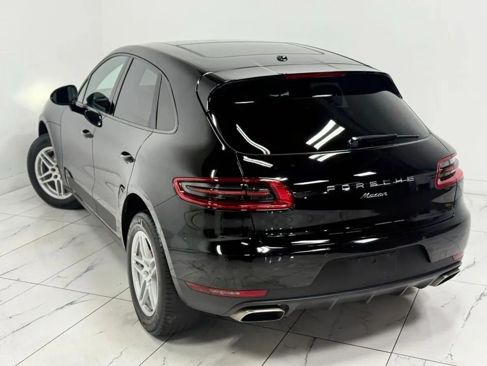 2017 Porsche Macan - Image 8 of 20