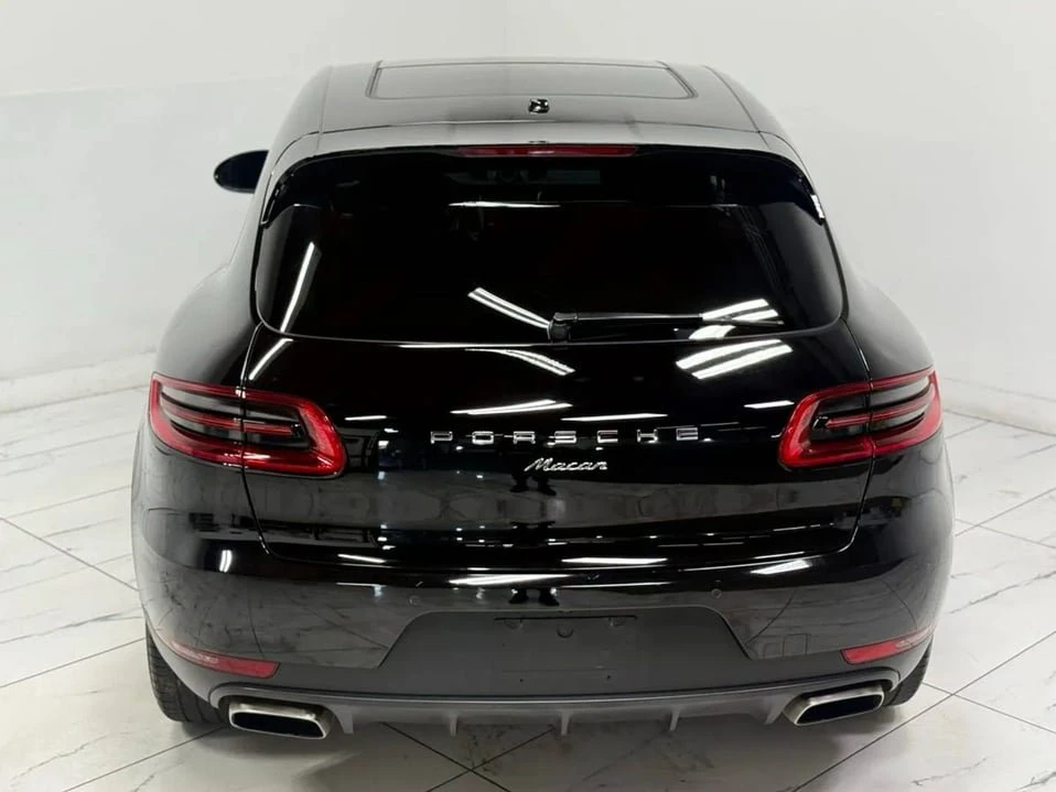 2017 Porsche Macan - Image 10 of 20