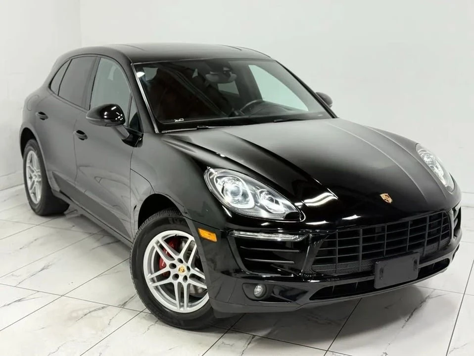 2017 Porsche Macan - Image 2 of 20