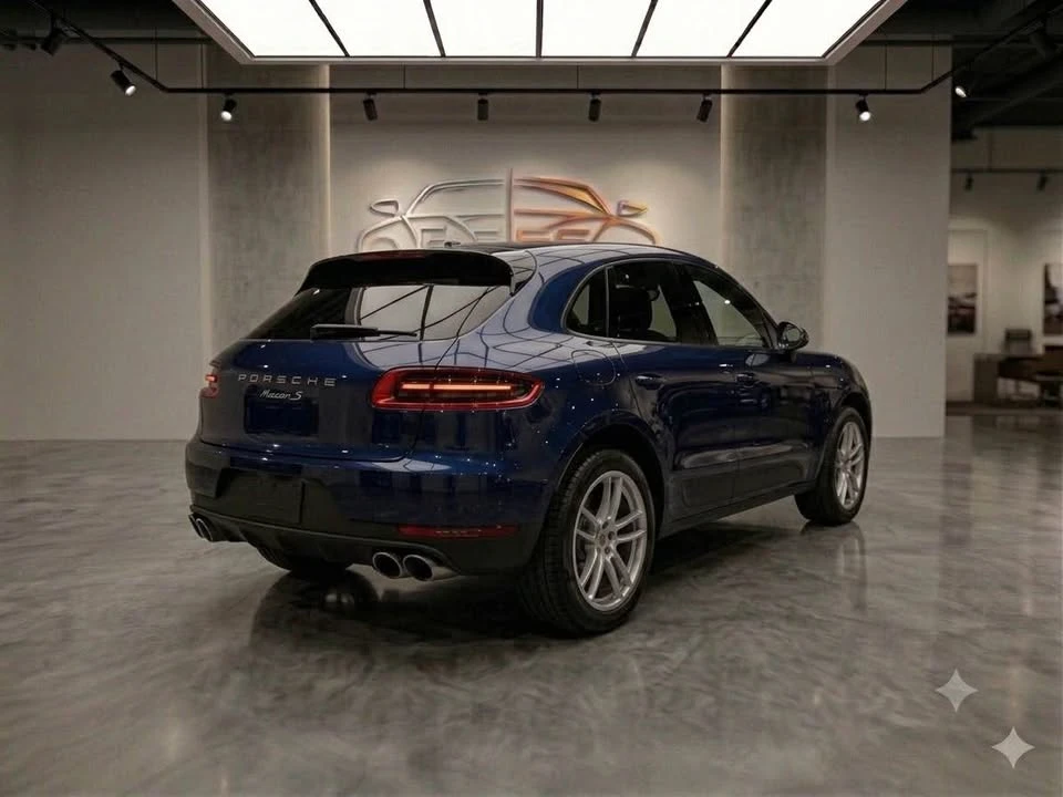 2017 Porsche Macan - Image 8 of 20