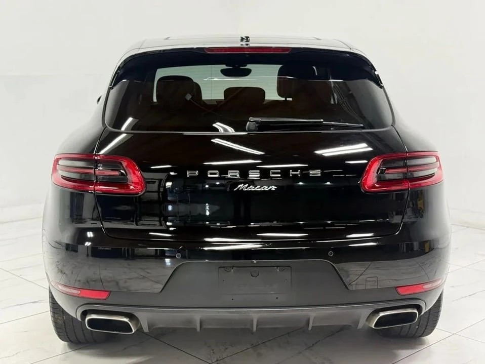 2017 Porsche Macan - Image 9 of 20