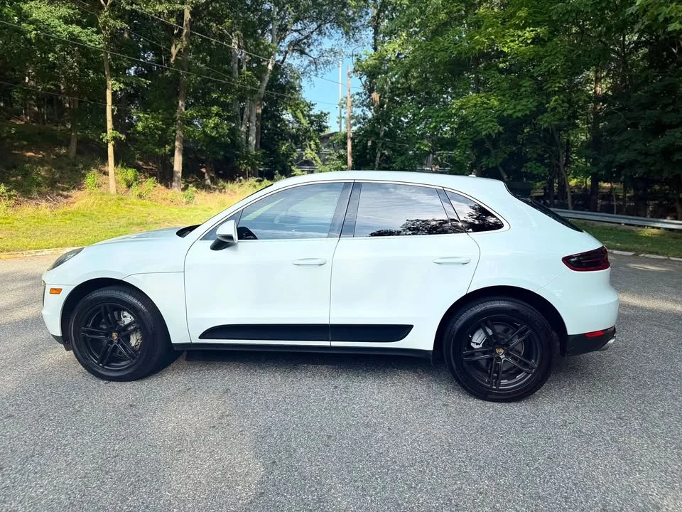 2017 Porsche Macan - Image 6 of 15
