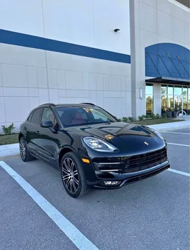 2017 Porsche Macan Turbo
